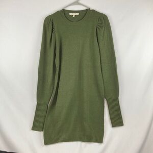 Wayf forest green bubble sleeve ruched shoulder sweater dress